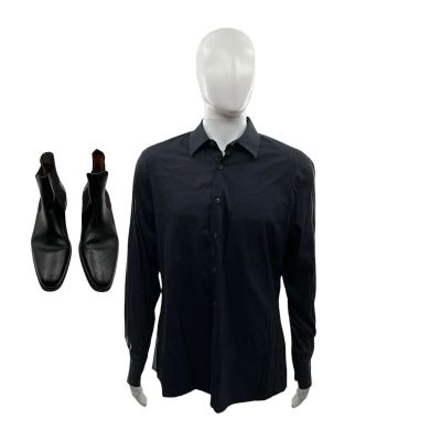 Lot 62: Crime 101 Davis Screen Worn Button-Up Shirt & Boots Ch 5 Sc 81-84 | VIP Fan Auctions