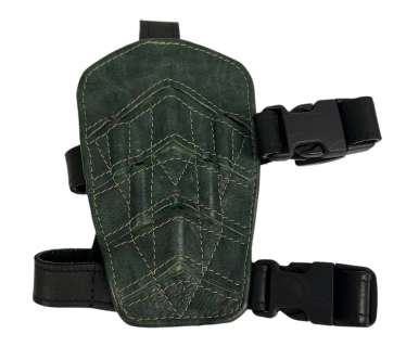 Arrow TV Series (2012-2020) - Green Arrow (Stephen Amell) Left Leg Quiver | Hanlin Auction Service