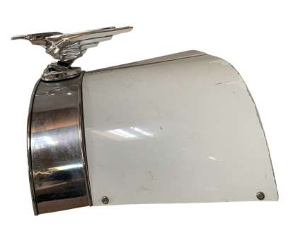 102 Dalmatians (2000) - Metal Hood Ornament Special Effects Set-Up | Hanlin Auction Service