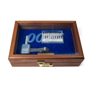 JAMES BOND: A MOONRAKER REPLICA WRIST DART GUN | Bonhams