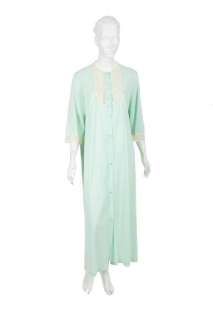 Oprah Winfrey’s "The Butler" Dressing Gown W/COA | GWS Auctions
