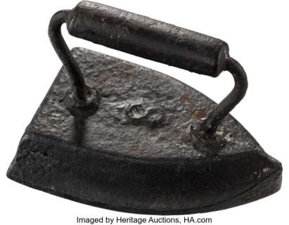 Negan (Jeffrey Dean Morgan), Torture Equipment from The Walking Dead (AMC 2010-2022, Season 7). | Heritage