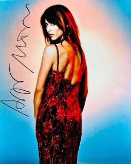 James Bond 007: The World is Not Enough - James Bond 007: The World is Not Enough - Signed by Sophie Marceau (Elektra) - with COA