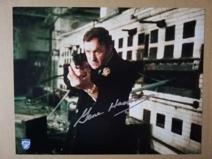 The French Connection - Gene Hackman (Popeye Doyle) - handsigned photo with Official Pix COA - The French Connection - Gene Hackman (Popeye Doyle) - handsigned photo with Official Pix COA