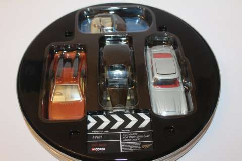 James Bond, Rare Past Times Bond Definite Collection - Ref 54621 - In Film Canister - Corgi Toys | Catawiki
