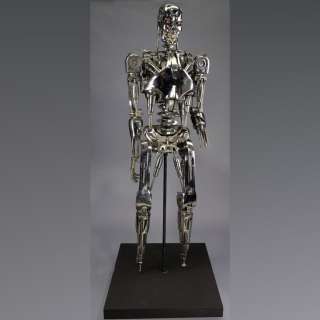 Terminator: The Sarah Connor Chronicles (T.V. Series, 2008) - Lot 445 - Light-Up Battle-Damaged T-888 Endoskeleton
