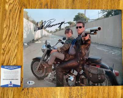 Terminator 2 Judgment Day - Arnold Schwarzenegger - Signed (11x14 inch) - with Beckett COA | Catawiki