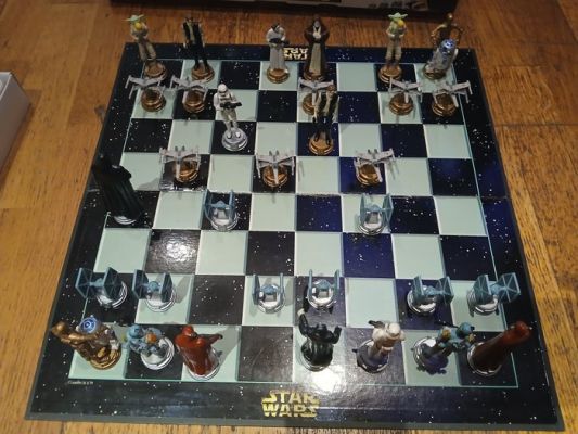 Star Wars - Lucas fills - star wars chesse | Catawiki