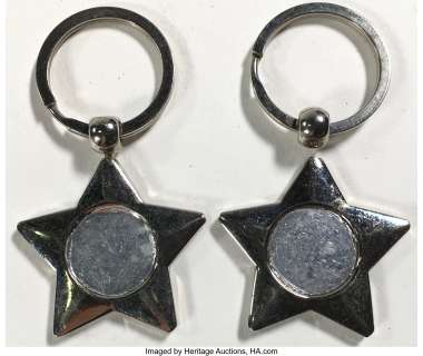 "Emma Swan" (2) signature metal star-shaped key fob Once Upon a Time Season 1, Episode 8....