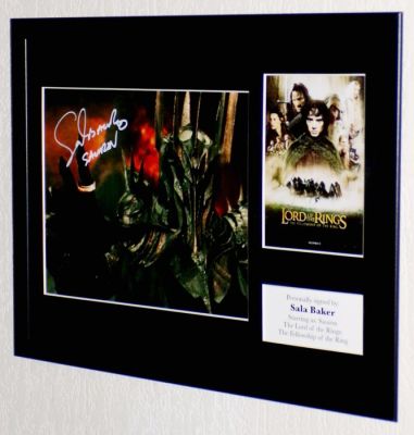 Lord of the Rings - Sala Baker (Sauron) Premium Framed, signed + Certificate of Authenticity | Catawiki