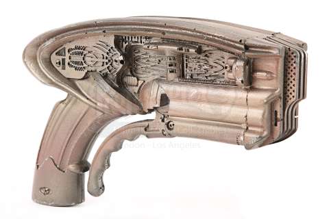 THE CHRONICLES OF RIDDICK - Stunt Necromonger Gun