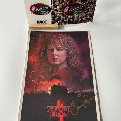 Stranger Things - Signed by Cara Buono | Catawiki