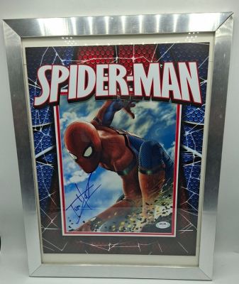 Spider-Man - Signed by Tom Holland - PSA Authentication - Framed. | Catawiki