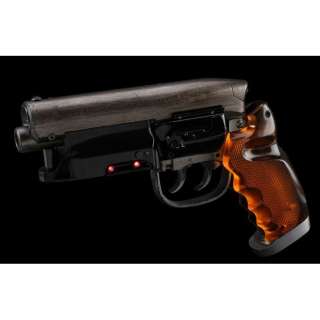 BLADE RUNNER 2049 (2017) - Lot #122 : Rick Deckard‘s (Harrison Ford) Screen-Matched Hero LAPD 2019 PKD Detective Special Blaster