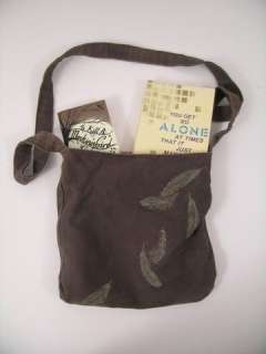 Lot 532 - Beautiful Creatures Lena (Alice Englert) Hero Bag & Books