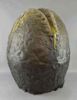 Alien - a large prop model, of an Alien egg similar to those used in the film, 79cm high | Ewbank’s