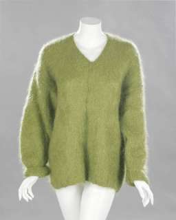 CHER WORN SWEATER FROM "MERMAIDS" | Julien’s