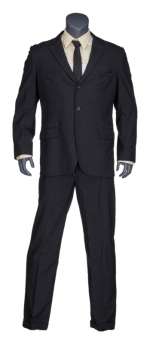 Lot 991 - MEN IN BLACK: WILL SMITH "AGENT JAY" SUIT ENSEMBLE (WITH DVD)