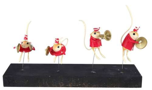 CORALINE (2009) - Lot #569 : Other Mice Circus Stop-Motion Puppet Display
