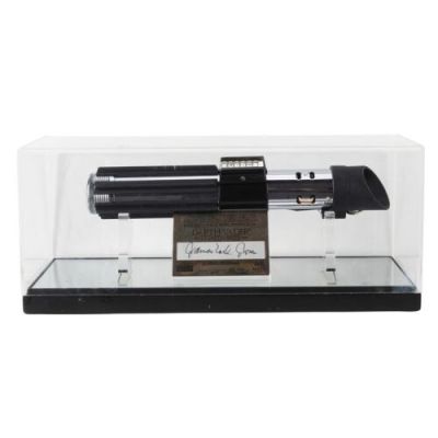 STAR WARS: THE EMPIRE STRIKES BACK (1980) - Lot #683 : Master Replicas James Earl Jones Signature Edition Darth Vader Lightsaber Replica