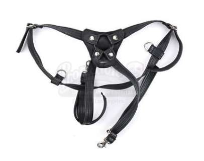 Sense 8 | S1E01 - Limbic Resonance: Amanita Caplan’s Harness | Propstore