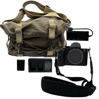 Civil War Lee Kirsten Dunst Screen Used Camera, Charger With Batteries, Camera Bag & Card Reader | VIP Fan Auctions