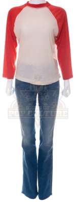 Lot 57 - Ghostbusters (2016) - Erin Gilbert‘s (Kristen Wiig) Outfit - 1007