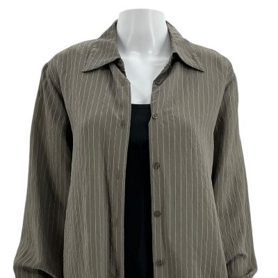 Mercy Nicole Raven Screen Worn Button-Up Shirt & Tank Top Ch 15 Sc Multiple | VIP Fan Auctions