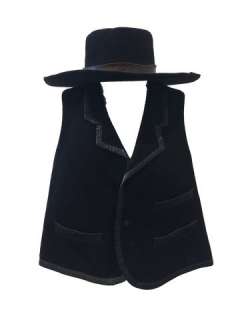 The Hateful Eight Western Hat and Vest Movie Costumes | Premiere Props