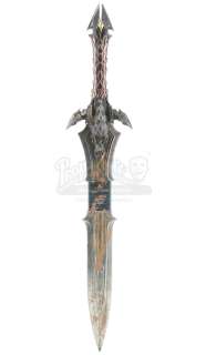 WARCRAFT (2016) - Lot 846 - Lothar‘s (Travis Fimmel) Hero Clay-Covered Sword