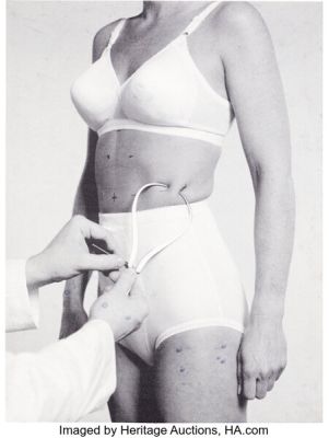 The Big Lebowski (Polygram, 1998), Julianne Moore "Maude Lebowski" (4) Screen-Used B&W Photographic Poster Enlargements with (4) Contact Sheets from Photo Shoot. (Total: 8 Items)