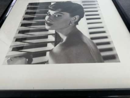 Audrey Hepburn. - Audreyh Hepburn - Photo | Audreyh Hepburn | black & white | Catawiki