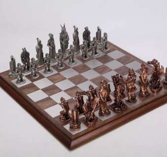 Lord of the Rings - Royal Selangor Collectors edition chess set new | Catawiki