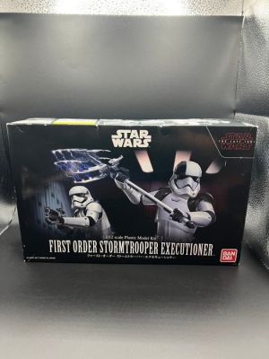 BANDAI 1:12 - Model kit - TOY-SCL2-75050-R Star Wars - First Order Stormtrooper Executioner Plastic Model Kit | Catawiki
