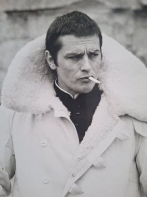 Reporters Associés - Alain Delon & Nathalie Delon, ’Doucement les Basses’ 1971 | Catawiki