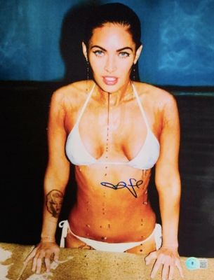 Transformers - Megan Fox - Signed 28x35 cm Photo with Beckett COA | Catawiki