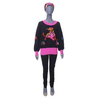 The Goldbergs - Lot 70 - Beverly Goldberg‘s (as played by Wendi McLendon-Covey) "Alligator Schwartz" Episode Costume