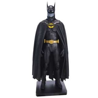 BATMAN RETURNS (1992) - Lot 33 - Batman‘s (Michael Keaton) Batsuit on Display