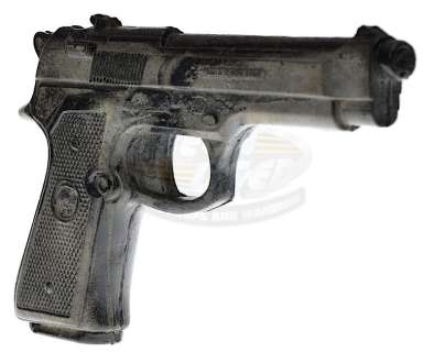 Terminator 2: Judgment Day - T-1000 Stunt Pistol (Robert Patrick) | ScreenUsed