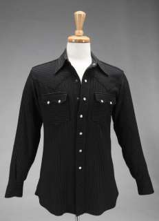 ELVIS PRESLEY WORN AND GIFTED SHIRT | Julien’s