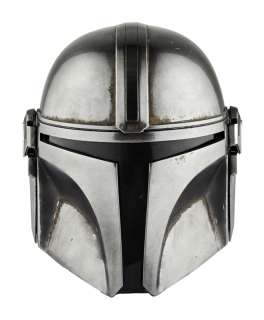 Lot 1022 - STAR WARS - THE MANDALORIAN: PEDRO PASCAL "DIN DJARIN / THE MANDALORIAN" HELMET