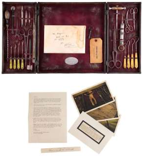 CORALINE (2009) - Lot #570 : Beldam‘s (Teri Hatcher) Doll-Repair Kit with Neil Gaiman-Autographed Envelope