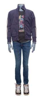 REAL STEEL (2011) - Lot #866 : Max Kenton‘s (Dakota Goyo) Sweatshirt Costume