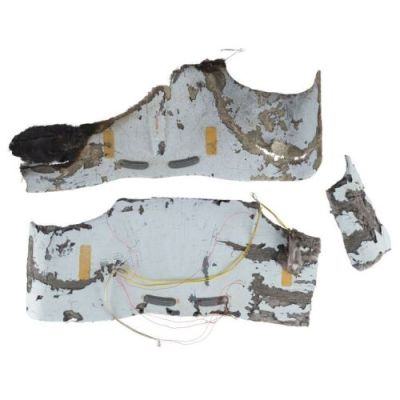 Star Trek: the Next Generation (T.V. Series, 1987-1994) | USS Enterprise NCC-1701-D Pyrotechnic Model Miniature Components | Propstore