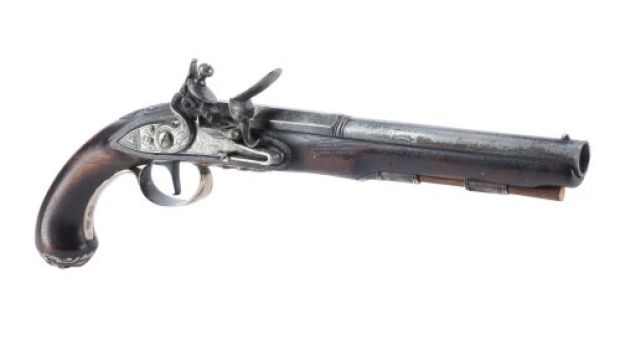 PIRATES OF THE CARIBBEAN FRANCHISE (2003-2017) - Lot #306 : Captain Jack Sparrow‘s (Johnny Depp) Custom-Made Hero Screen- and Photo-Matched Live-Fire Black Powder Flintlock Pistol