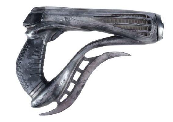 Star Trek: Discovery (Tv Series, 2017-2024) | Moll’s (Eve Harlow) Phaser | Propstore
