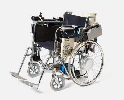 Everything Everywhere All At Once | Gong Gong’s Alphaverse Wheelchair | A24 Auctions