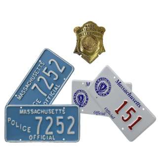 The Departed (2006) Production Used Police License Plates, State Police License Plates & Detective Badge | VIP Fan Auctions