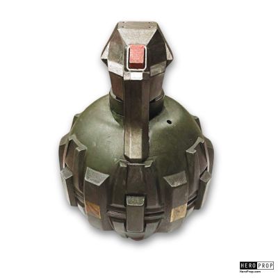 Halo | Halo (2022) – Master Chief M9 Frag Grenade | HeroProp