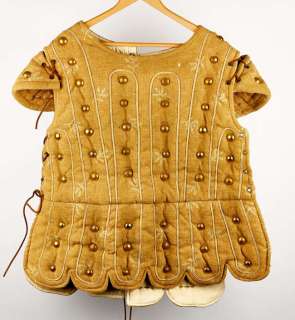 Lot 4298 - The Man Who Cried (2000) Soldiers top (costume piece) from the 2000 romantic war film starring…